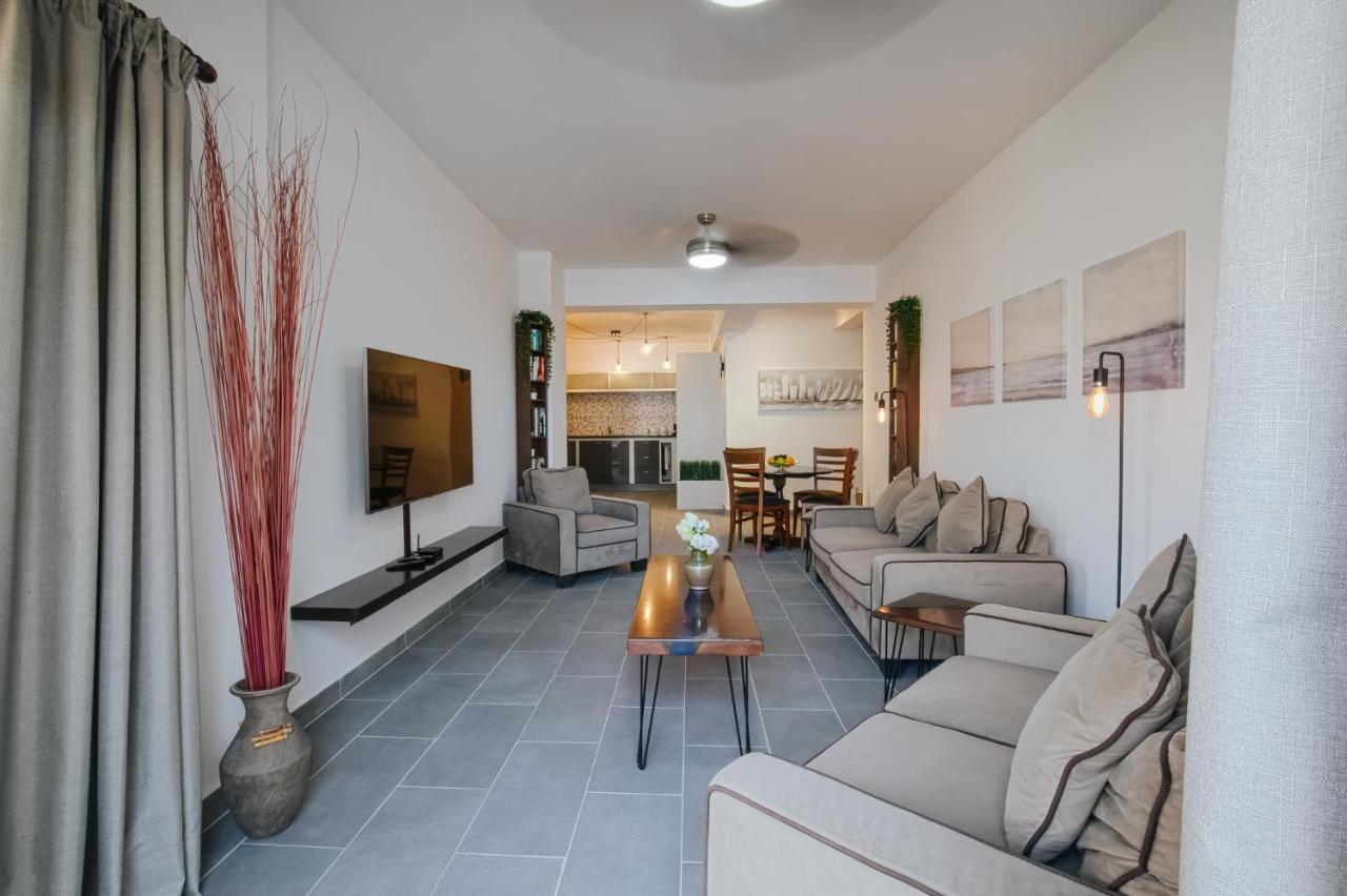 Lazaros Centre Apartment لارنكا المظهر الخارجي الصورة