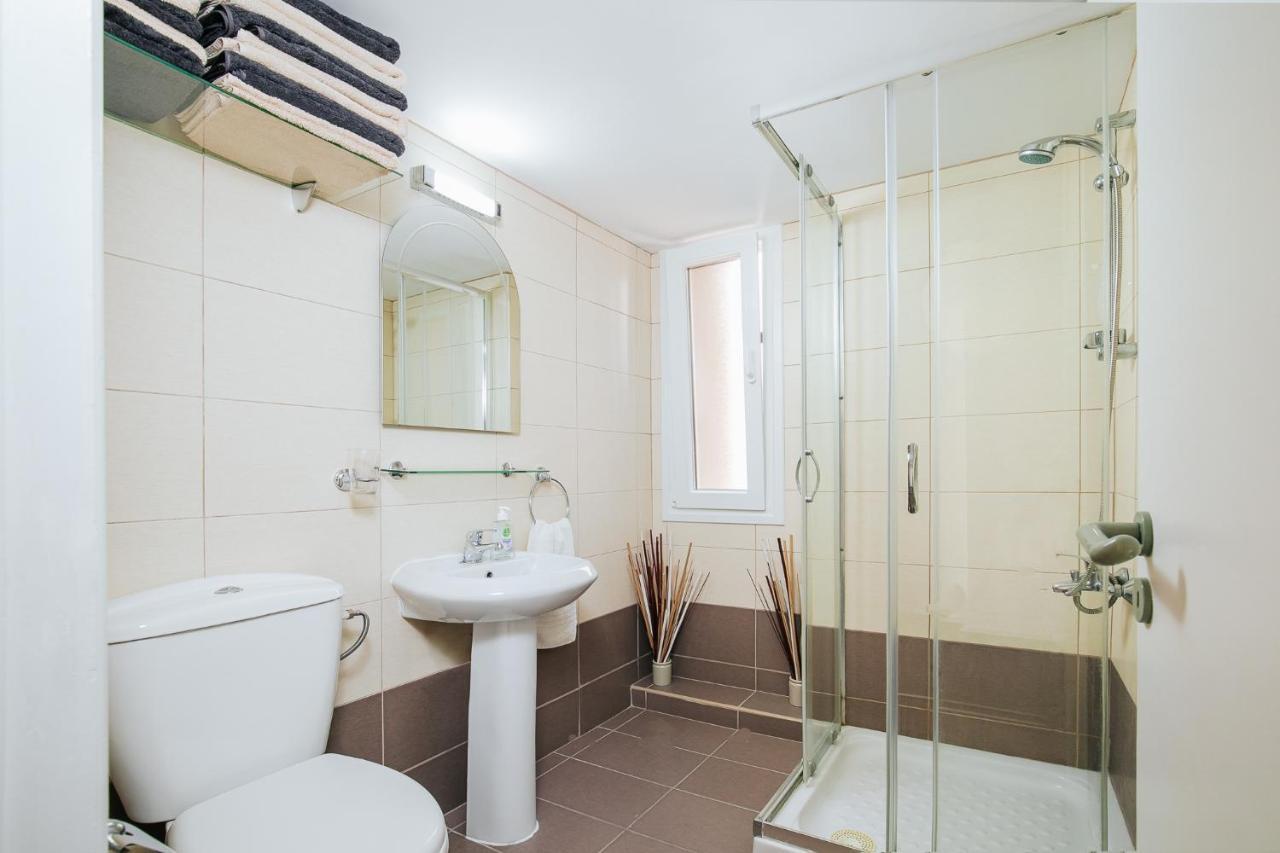 Lazaros Centre Apartment لارنكا المظهر الخارجي الصورة