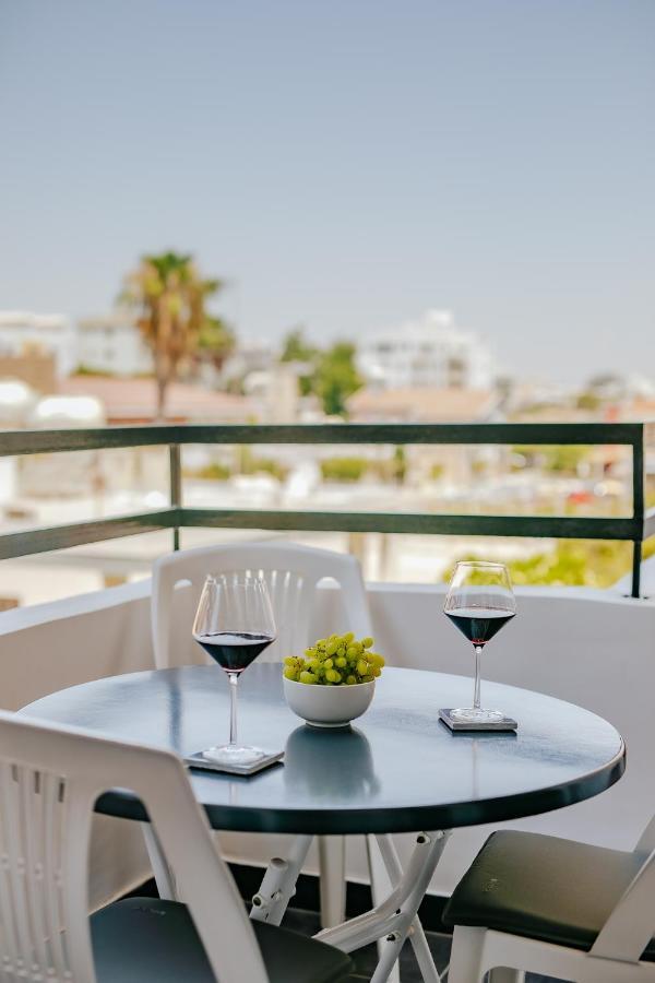 Lazaros Centre Apartment لارنكا المظهر الخارجي الصورة