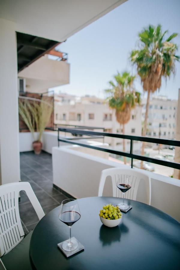 Lazaros Centre Apartment لارنكا المظهر الخارجي الصورة